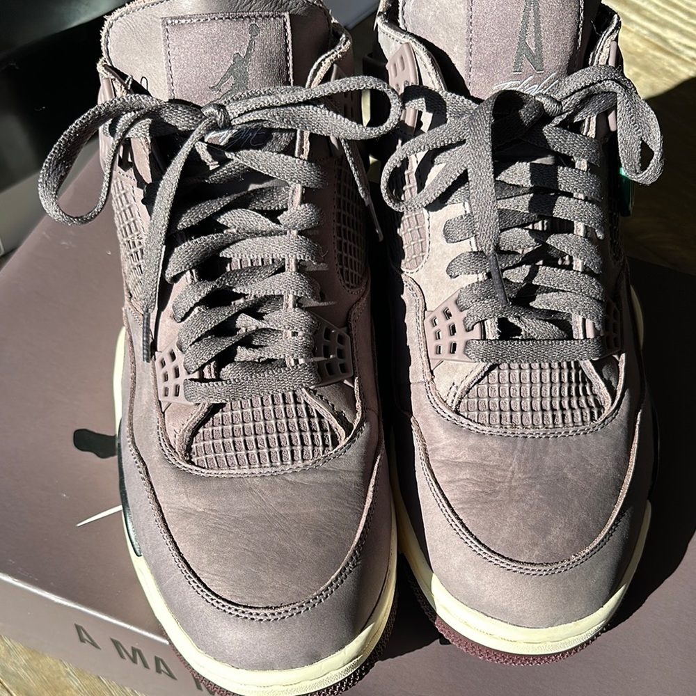Men's Gray Sneakers AIR JORDAN 4 RETRO